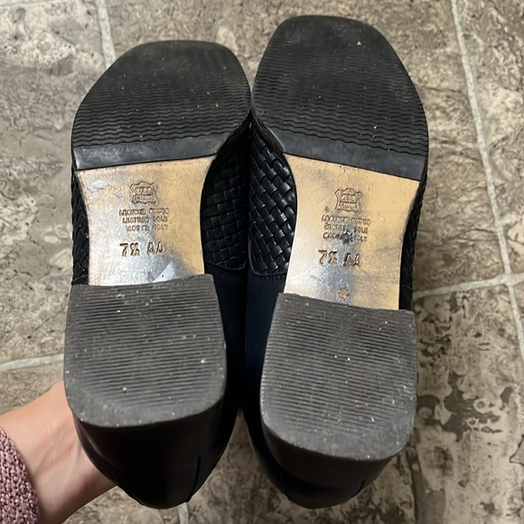 Roberto Capucci//slip on leather shoe - Picture 7 of 10